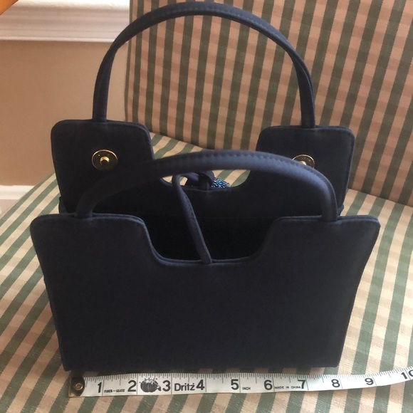 Navy Purse - Picture 2 of 4